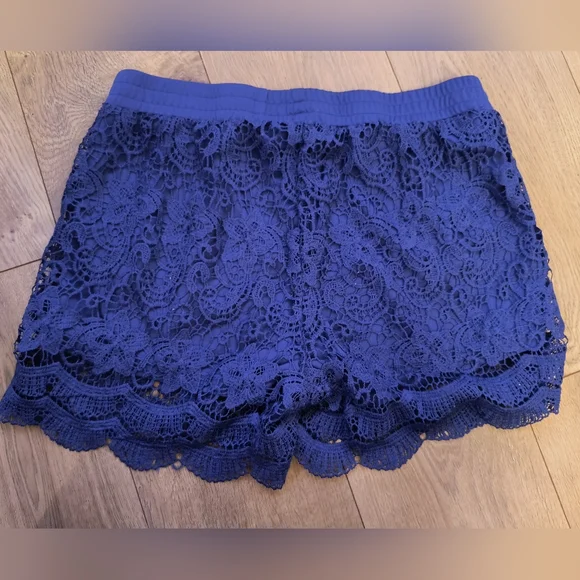 Royal Blue Lace Shinestar Elastic Shorts (Size XL) - Picture 6 of 11